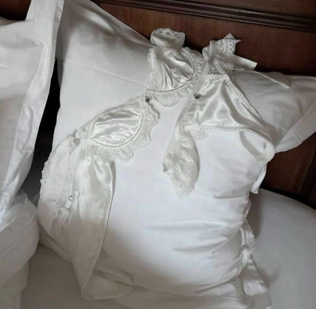 Situationships, Orgasms, and the Art of Letting&nbsp;Go