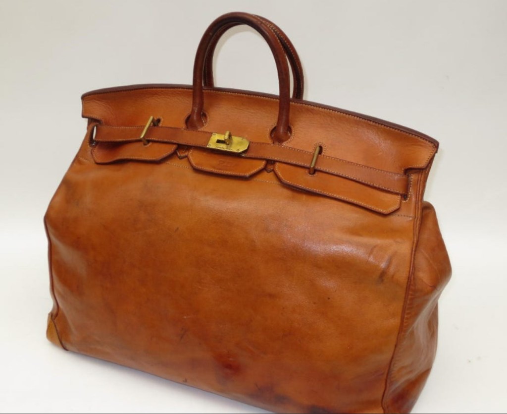 From Saddles to Status: The Evolution of Hermès from Equestrian Roots to Fashion&nbsp;Empire